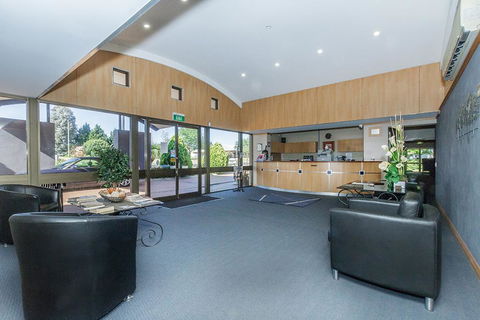 Banksia Motel - Accommodation Main Beach 1