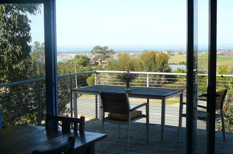 Banksia Waters - Accommodation Main Beach 2