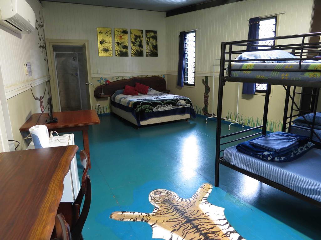 Batchelor NT Accommodation Main Beach