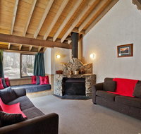 Battys - Accommodation Main Beach