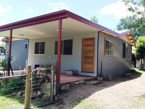 Bay Creek Guest House - Accommodation Main Beach 3