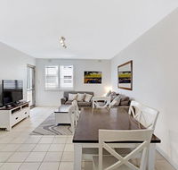 Bay Village Unit 14/ 47 Shoal Bay Road - Accommodation Main Beach