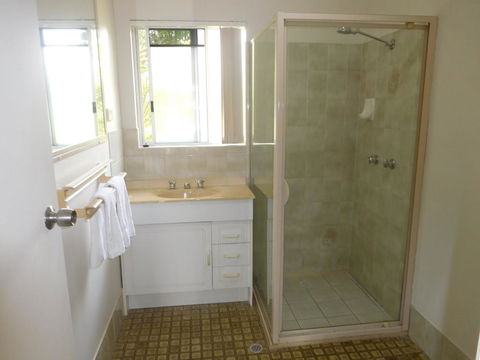 Bayshores Apartment Hervey Bay - Accommodation Main Beach 3