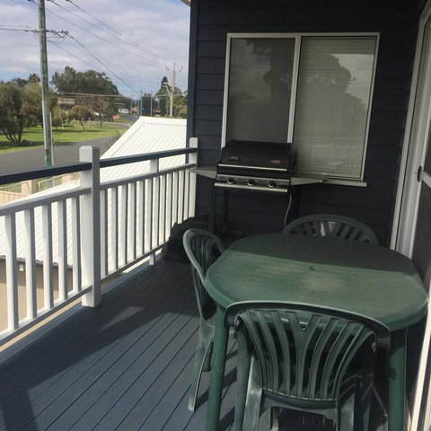 Bayside At Falcon Bay - Accommodation Main Beach 3