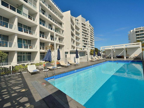 Bayview 701 - Accommodation Main Beach 1