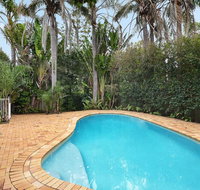 Beach Affair - 10 Callitris Crescent - Accommodation Main Beach