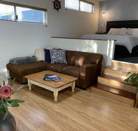 Beach Charm Villa Suite - Accommodation Main Beach