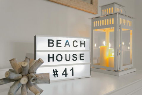 Beach House 41 - Accommodation Main Beach 0