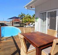 BEACH SHOPS  FABULOUS VACATION HOME - Accommodation Main Beach