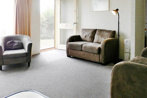 BEACHCOMBER1 - Accommodation Main Beach 3