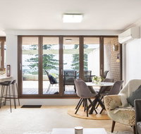 Beachfront Manly Apartment With Parking and Balcony - Accommodation Main Beach