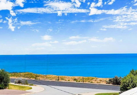 Relaxing Getaway Beachfront Access Multi Family Pets Mandurah - Accommodation Main Beach 2