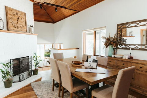 Redgate Homestead - Accommodation Main Beach 0