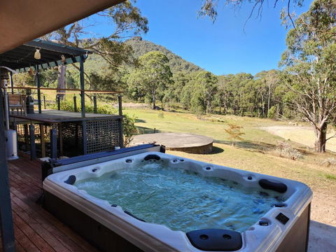 Redgate Homestead - Accommodation Main Beach 3