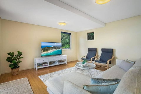 Reef - Accommodation Main Beach 3
