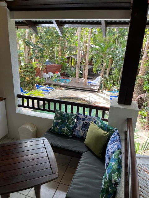 REEF RETREAT APARTMENTS PALM COVE Unit 28 - Accommodation Main Beach 3