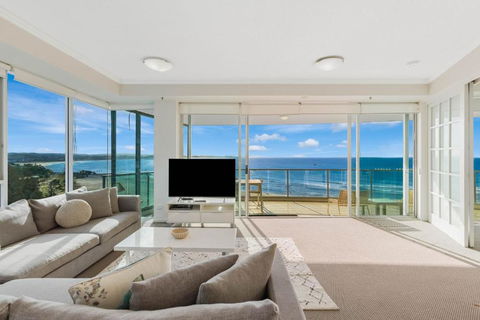 Reflections On The Sea Unit 1501a - Accommodation Main Beach 1