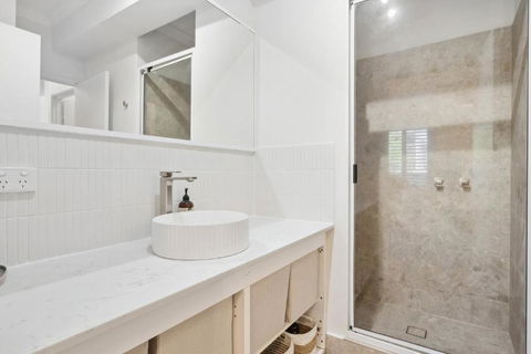REGL20/11 - Regal In East Perth - Accommodation Main Beach 3