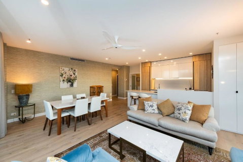 Renai 27 - 2 Bedroom Apt In Manuka - Accommodation Main Beach 0