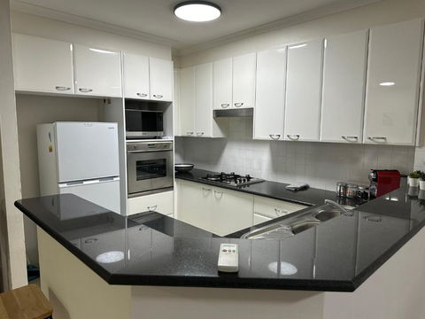 Resort Style 2BR Apt In Pyrmont Next To Darling Harbour - Accommodation Main Beach 2