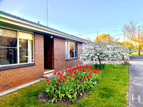 Retro Riverside Redan, Ballarat - Accommodation Main Beach 0