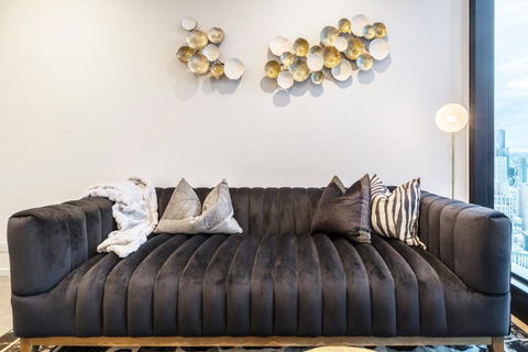 Ritzy Apartment In Iconic Australia 108 With Views - Accommodation Main Beach 0