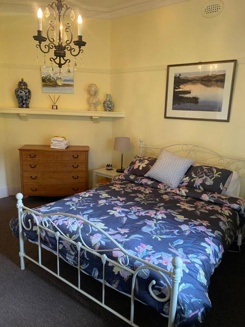 River Front Estate - Accommodation Main Beach 2