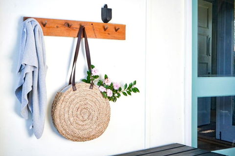 River Lea Cottage - Accommodation Main Beach 3