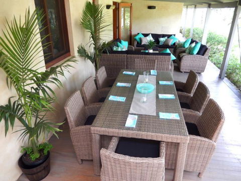 Riverbend Suite Rooms - Accommodation Main Beach 3