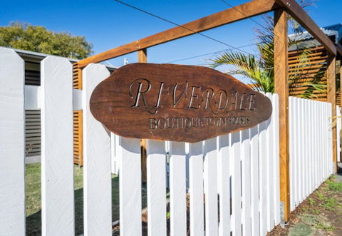 Riverdale Boutique Townhouses No 12 - Accommodation Main Beach 0