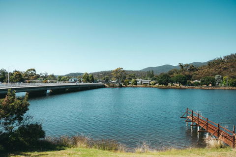 Rivers Edge Retreat - Accommodation Main Beach 0