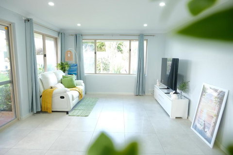 Riverside 5bedrooms Holiday House With Swimming Pool - Accommodation Main Beach 3