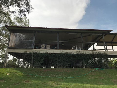 Riverside Farm Retreat - Accommodation Main Beach 1