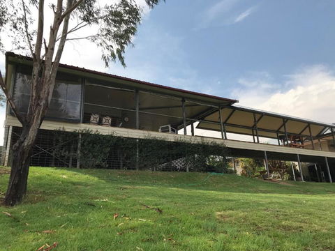 Riverside Farm Retreat - Accommodation Main Beach 0