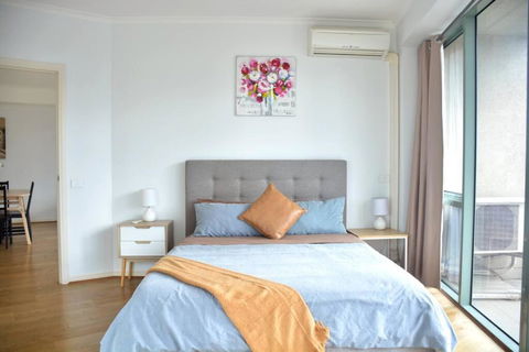 RiverView Spacious 3BR2Bath2Car WifiPoolGym Crown - Accommodation Main Beach 1