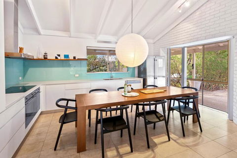 Salt Life - Accommodation Main Beach 3