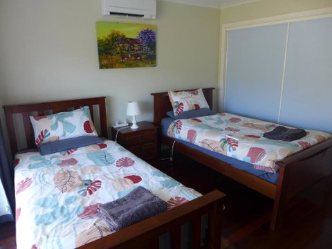 Rural Ambience With Netflix - Accommodation Main Beach 1