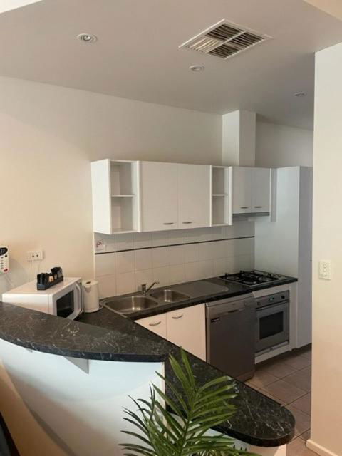RNR Sturt Holiday Home - Accommodation Main Beach 2