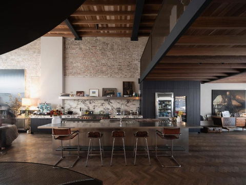 Rockstar, Surry Hills I30 - Accommodation Main Beach 3