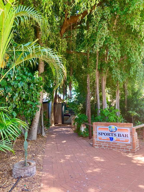 Roebuck Bay Hotel - Accommodation Main Beach 1