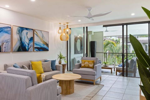 Rooftop Resort Oasis At Temple With Spa - Accommodation Main Beach 0