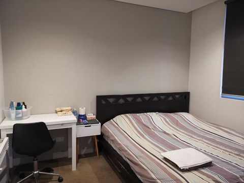 Room With King-size Bed Close To Melbourne CBD & Southern Cross Station - Accommodation Main Beach 0