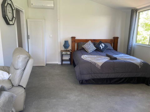 Rosehill Cottage And Bush Retreat - Accommodation Main Beach 1