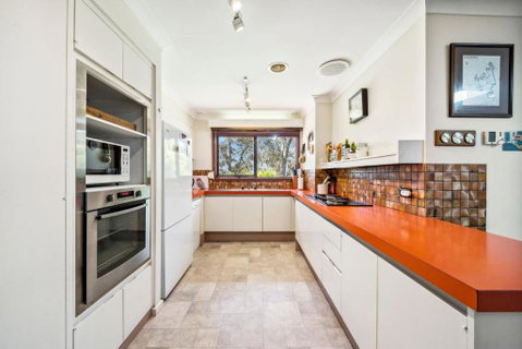 Rosella Retreat - Accommodation Main Beach 2