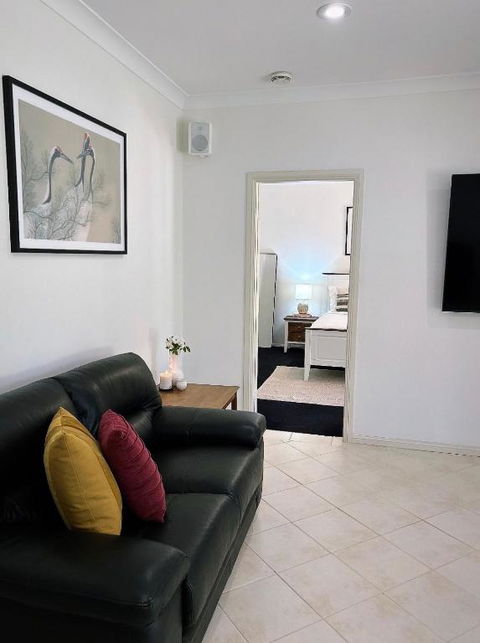 Rosemont - Boutique Lodge - Accommodation Main Beach 1