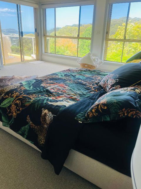 Rubi House - Accommodation Main Beach 1