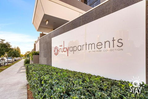 Ruby - 2 Bedroom Penthouse In Surfers Paradise! - Accommodation Main Beach 1