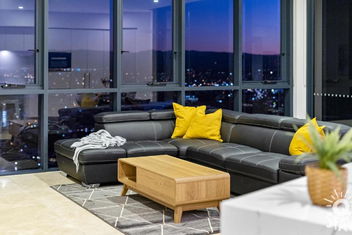 Ruby - 2 Bedroom Penthouse In Surfers Paradise! with Accommodation Main Beach