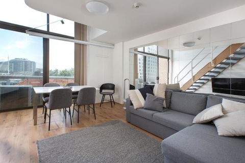 S203S - The Loft By Darling Harbour - Accommodation Main Beach 0