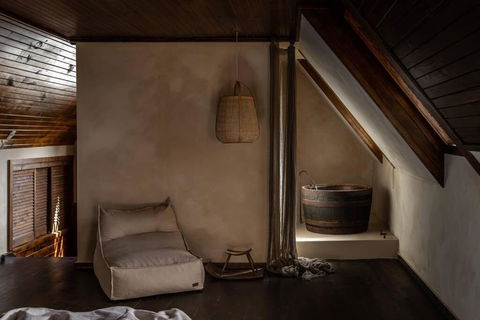 SABI Award Winning Designer Cabin - Accommodation Main Beach 0